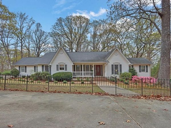 4706 Creek Wood Drive, Gainesville, GA 30507