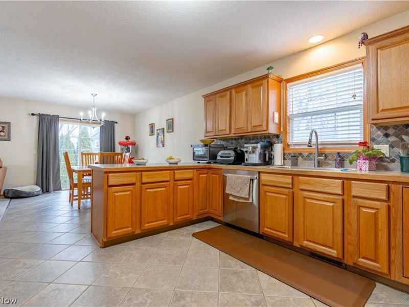 331 Harmon Street SW, North Canton, OH 44720 Photo 17