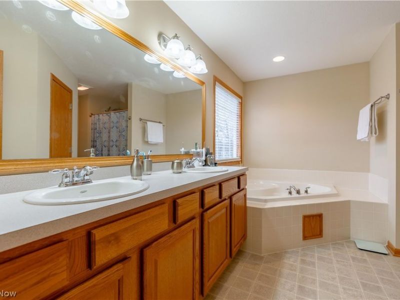 331 Harmon Street SW, North Canton, OH 44720 Photo 21