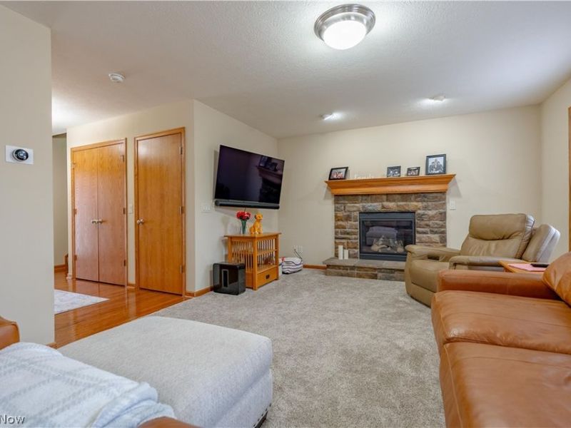 331 Harmon Street SW, North Canton, OH 44720 Photo 8