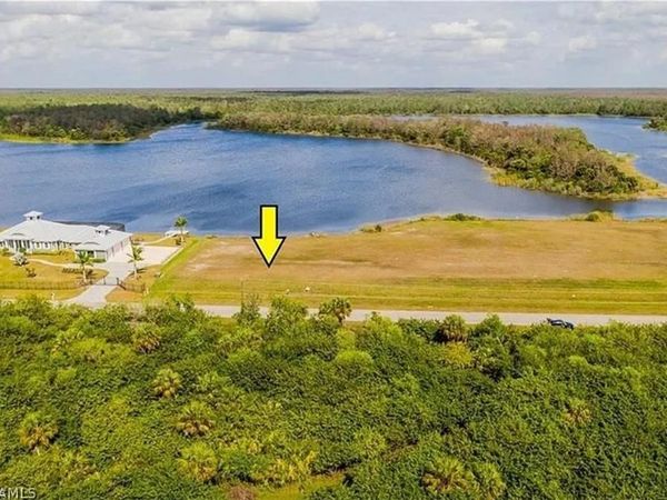 455 Shady Hollow BLVD W, NAPLES, FL 34120