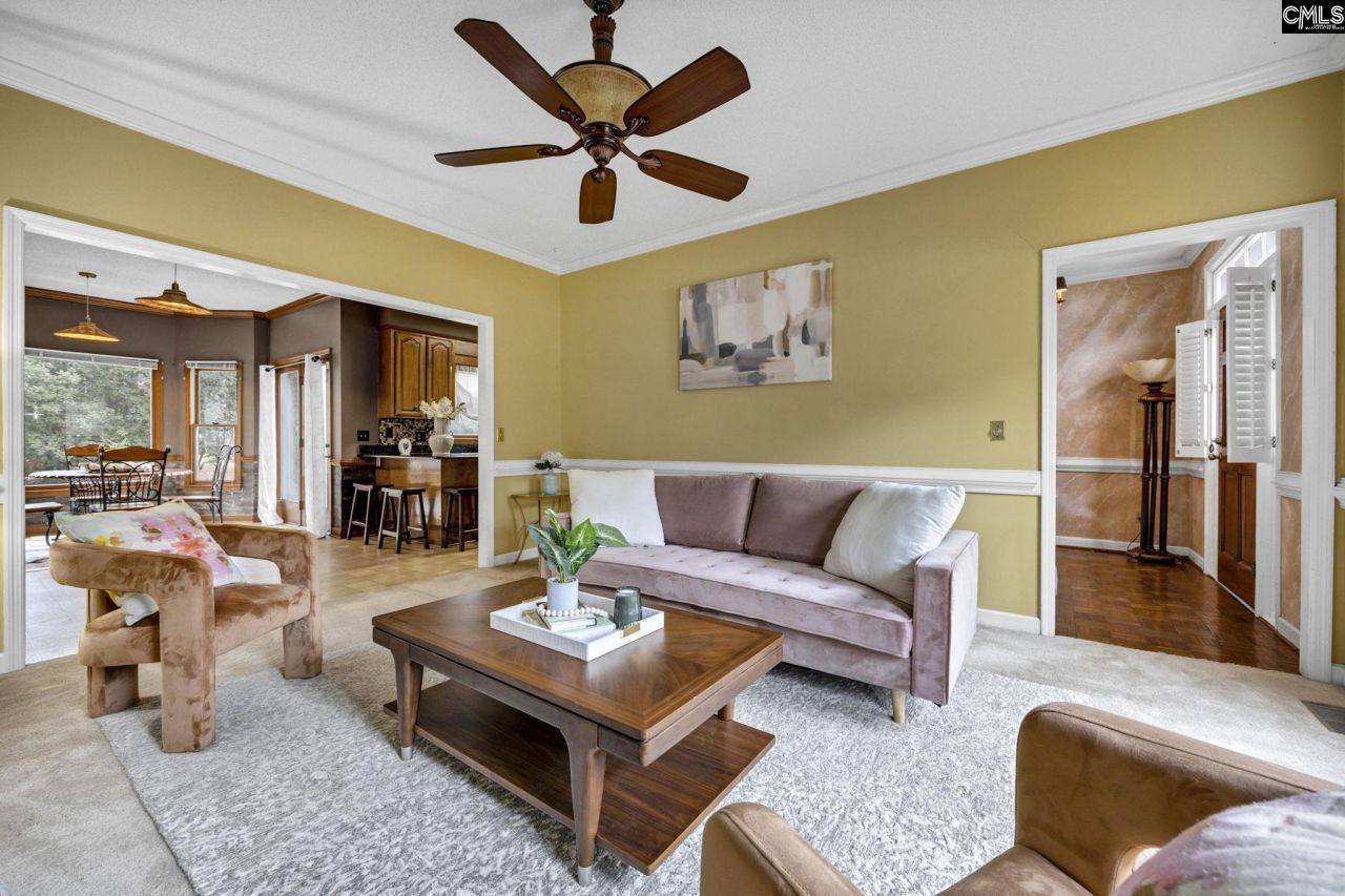 702 Archers Lane Photo 13