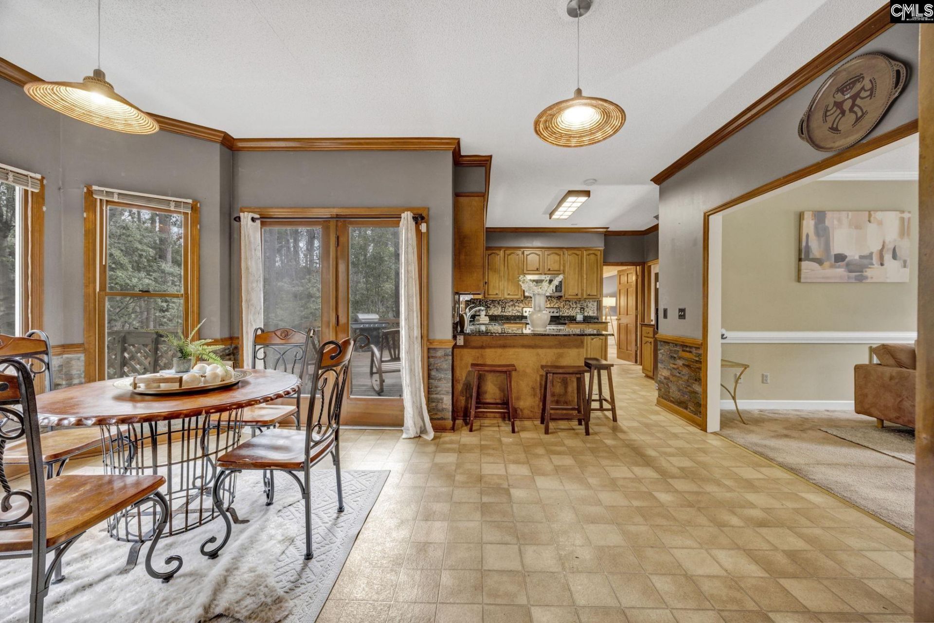 702 Archers Lane Photo 15