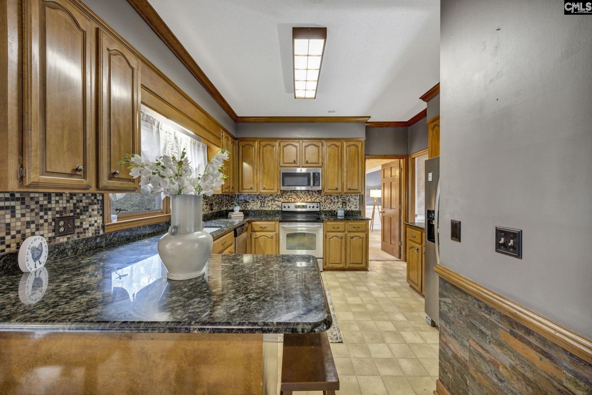 702 Archers Lane Photo 18