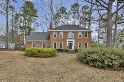 702 Archers Lane photo 4