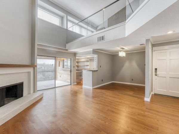 8200 Neely DR, Unit 214, Austin, TX 78759