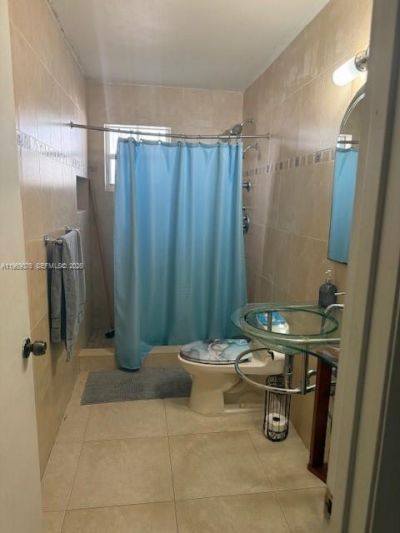 424 NW 57 Ct, Miami, FL 33126 Photo