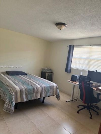 424 NW 57 Ct, Miami, FL 33126 Photo