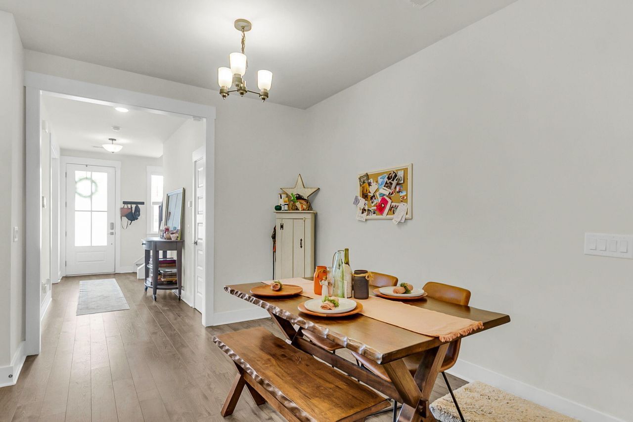 5112 Park Creek Avenue Photo 10