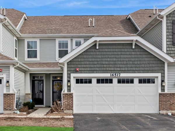 16517 Brook Lane, Lockport, IL 60441