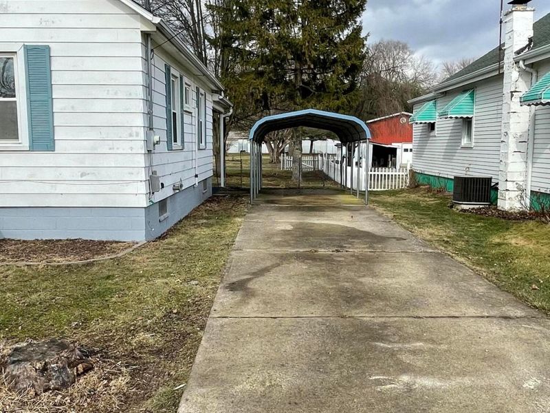 134 Rosewood Avenue, Circleville, OH 43113 Photo 2