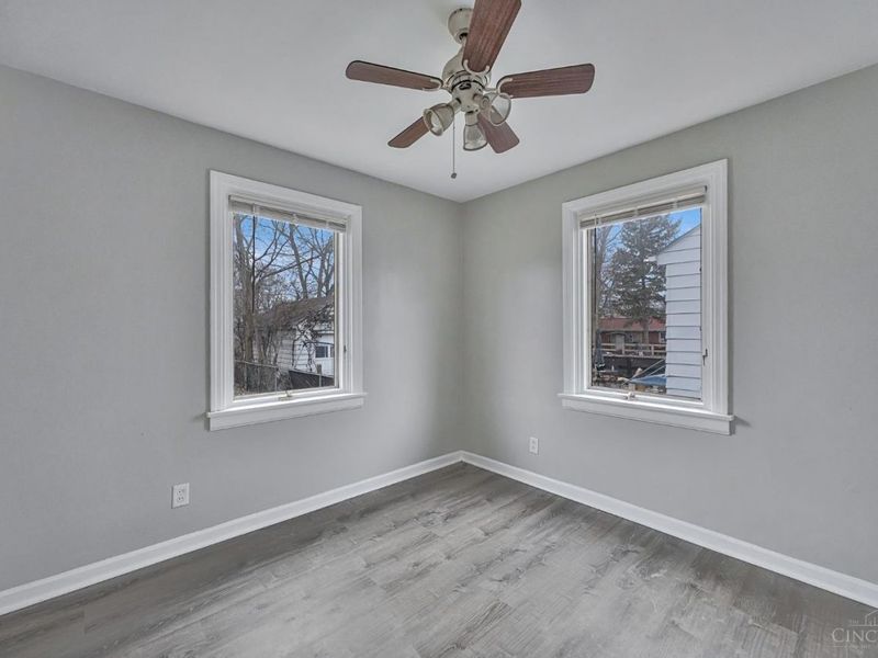 311 Southern Avenue, Cincinnati, OH 45215 Photo 10