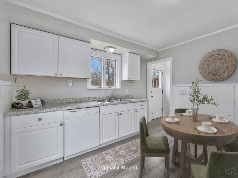 311 Southern Avenue, Cincinnati, OH 45215 Photo 6