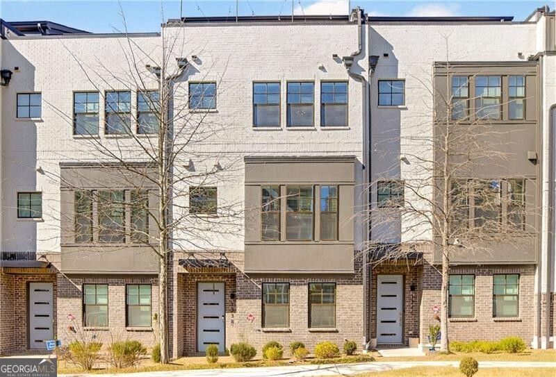 1338 Booth Avenue Nw, Atlanta, GA 30318 Main Photo