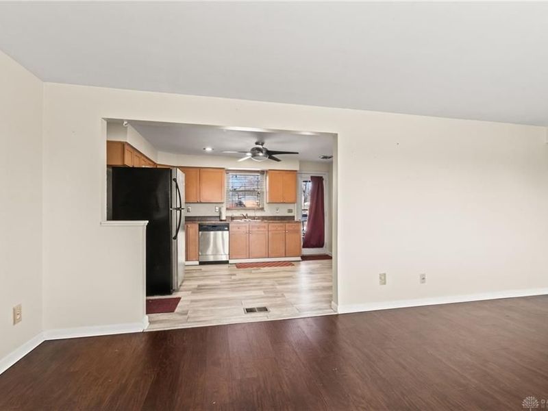 5623 Kay Drive, Miami Township, OH 45150 Photo 7