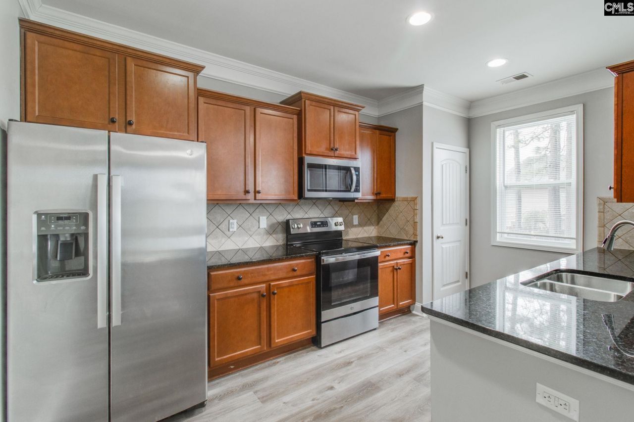 125 Whitton Court  Photo 11