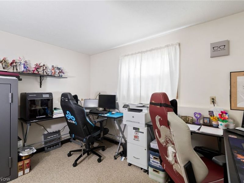 715 Carol Lane, Elyria, OH 44035 Photo 17