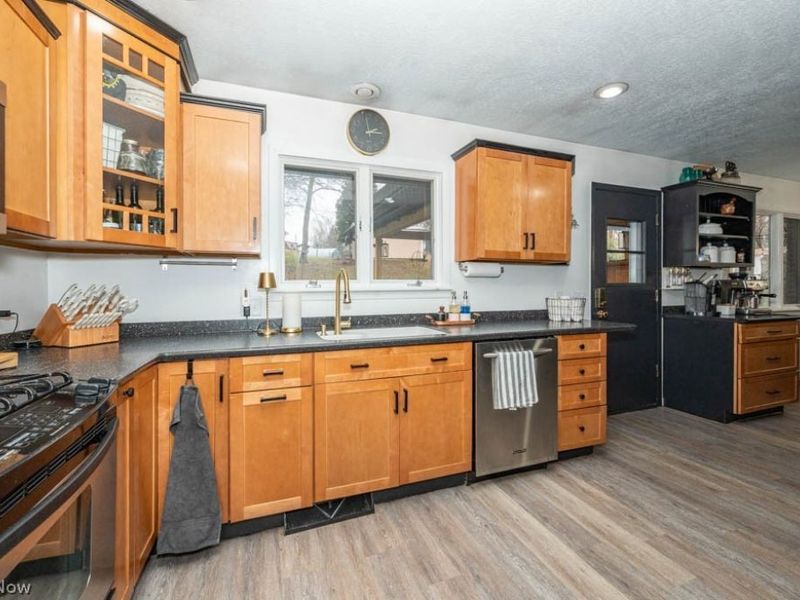 16470 Meadowville Street SE, Minerva, OH 44657 Photo 7