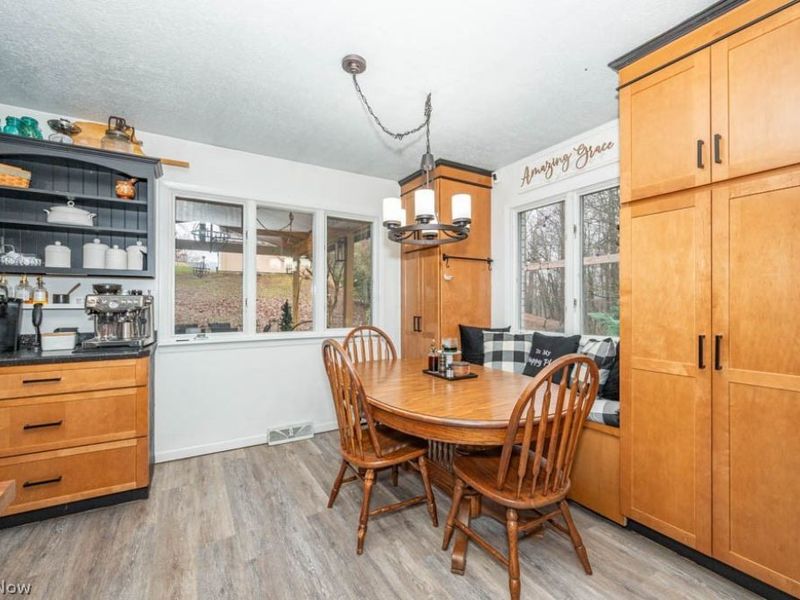 16470 Meadowville Street SE, Minerva, OH 44657 Photo 9