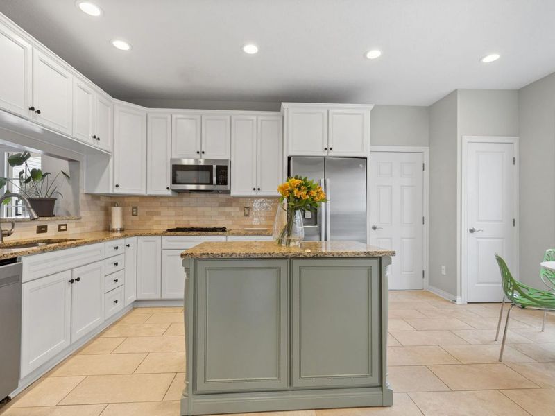 8097 Parsons Pass, New Albany, OH 43054 Photo 7