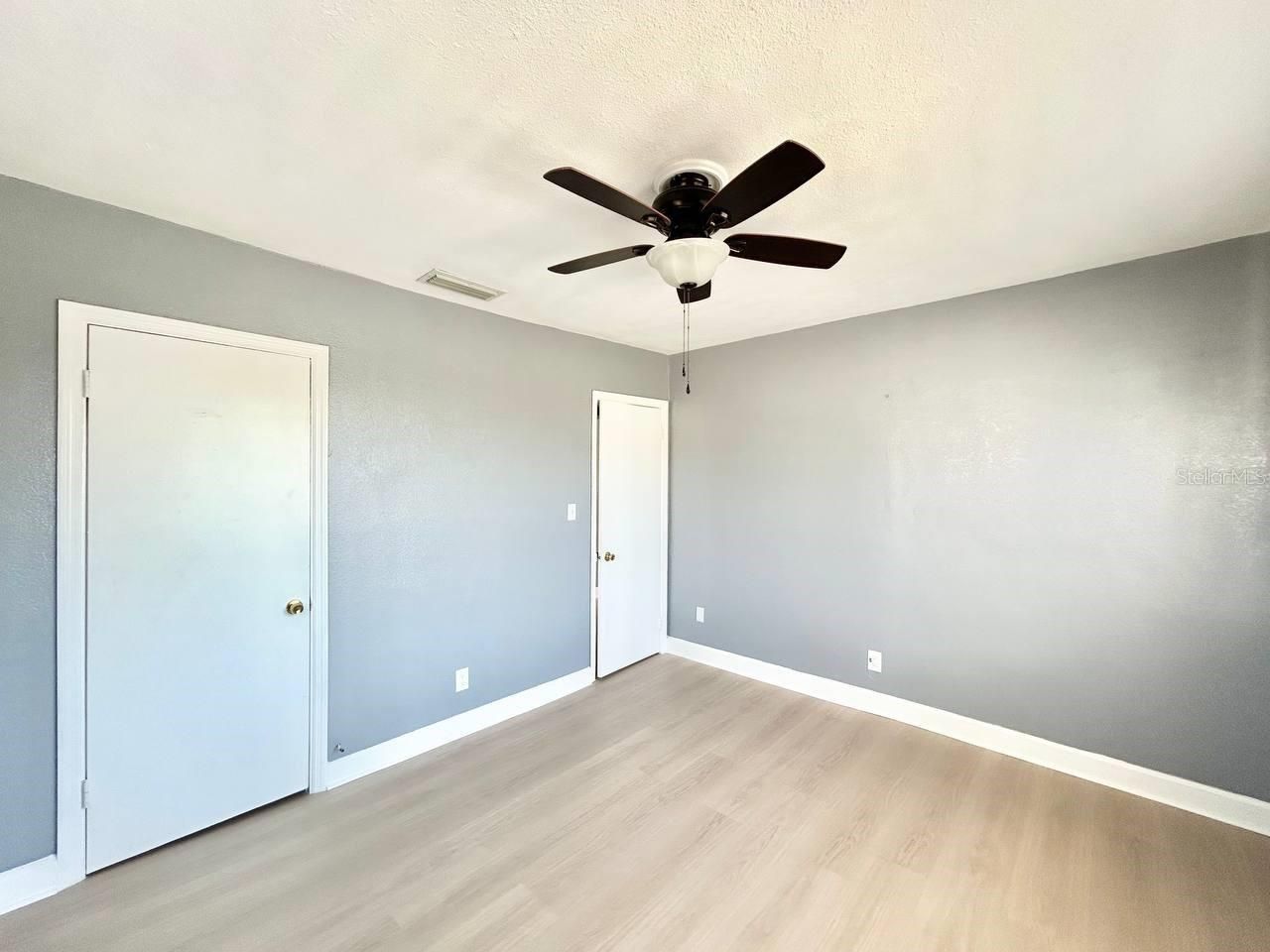 2720 Edwards Avenue S, Saint Petersburg, FL 33705 Photo