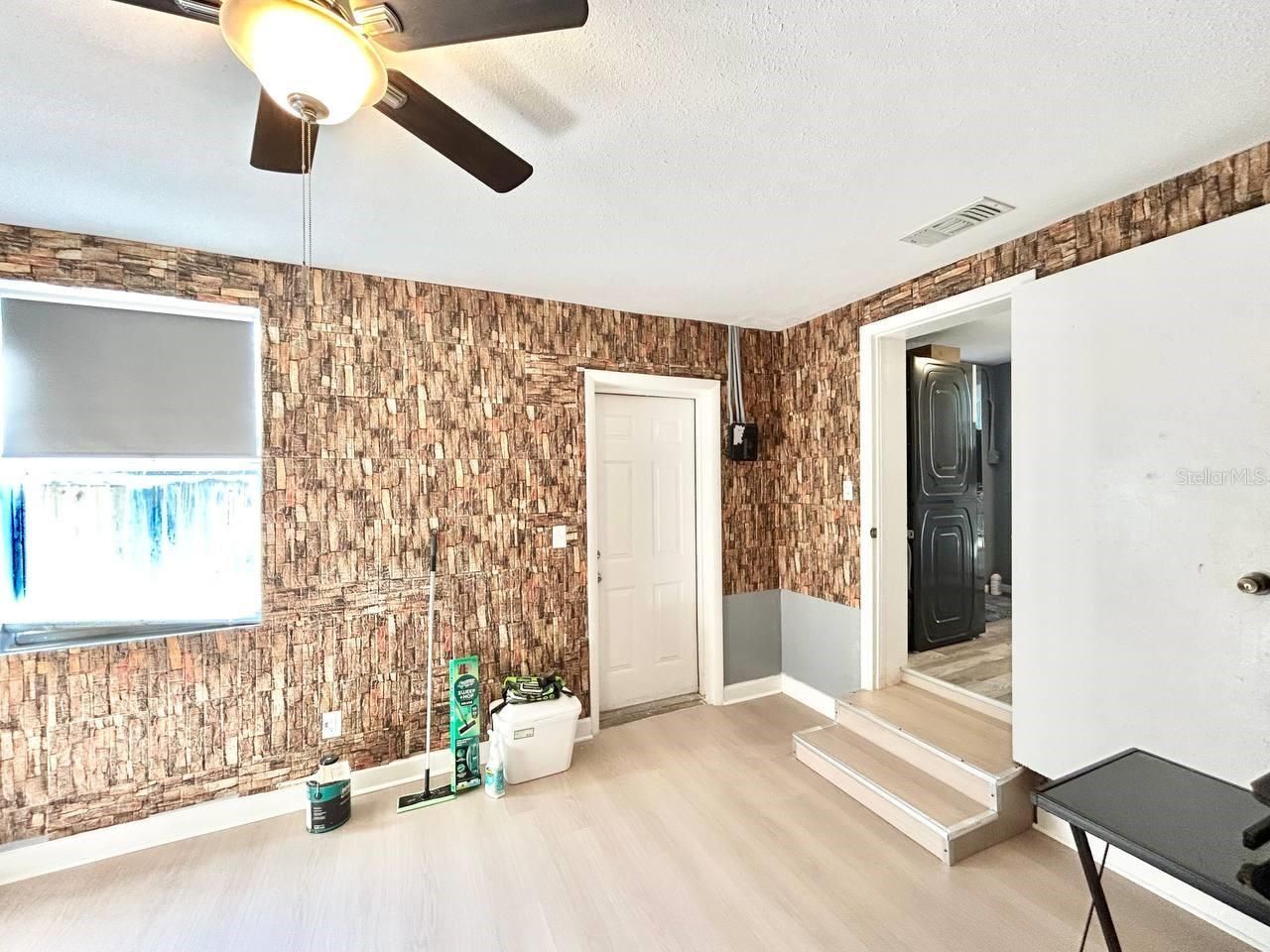 2720 Edwards Avenue S, Saint Petersburg, FL 33705 Photo