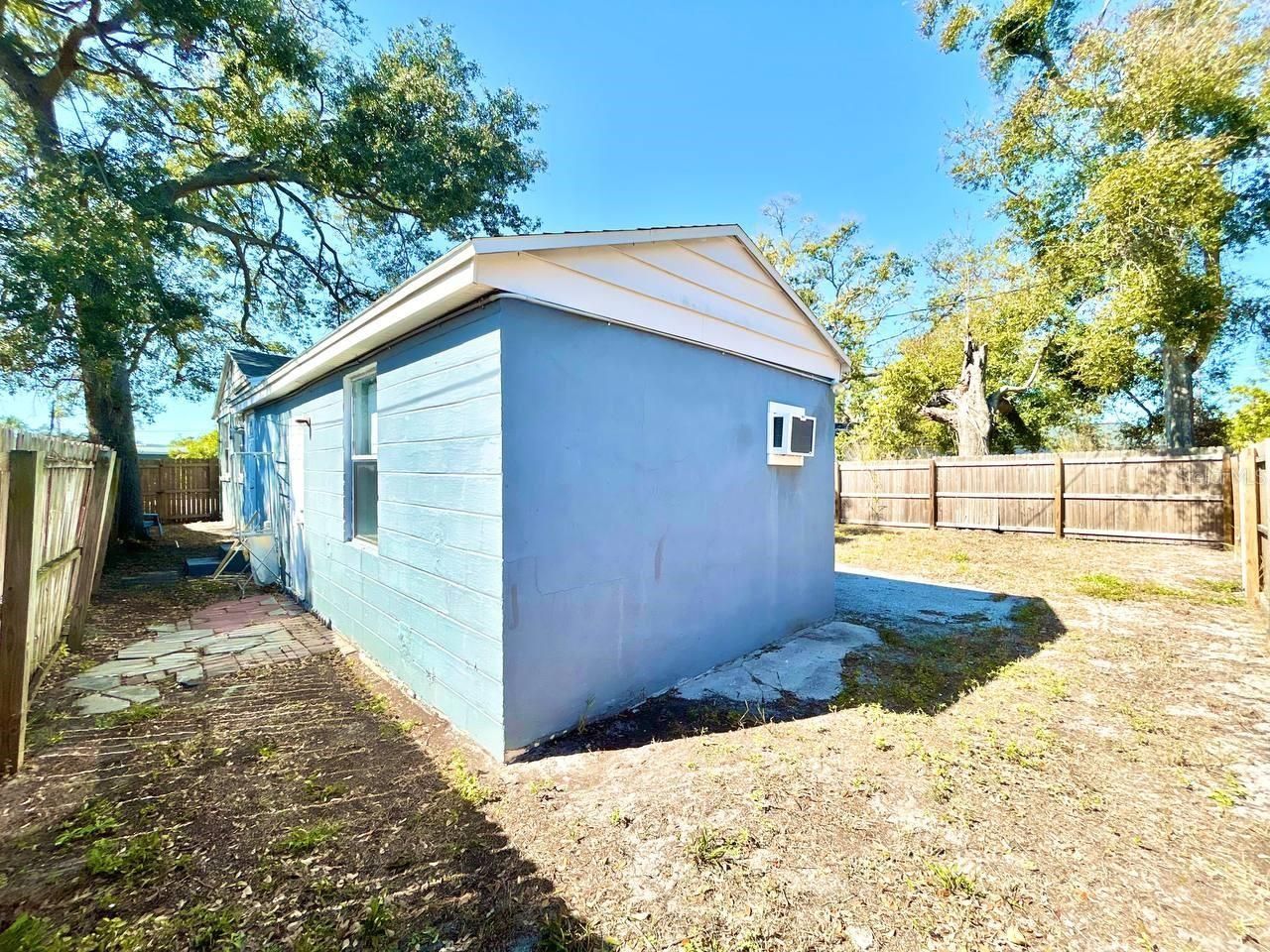 2720 Edwards Avenue S, Saint Petersburg, FL 33705 Photo