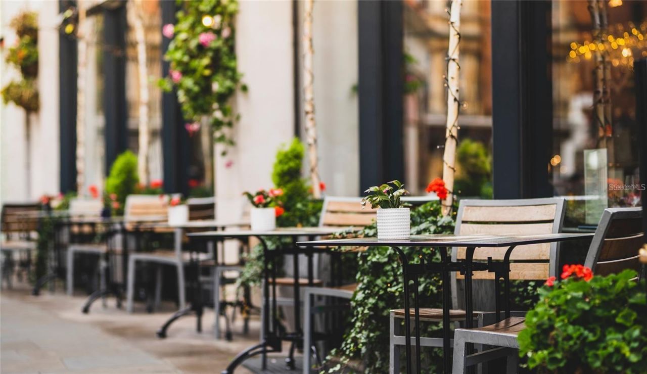 1305 4th Street, Unit 502E, Sarasota, FL 34236 Photo