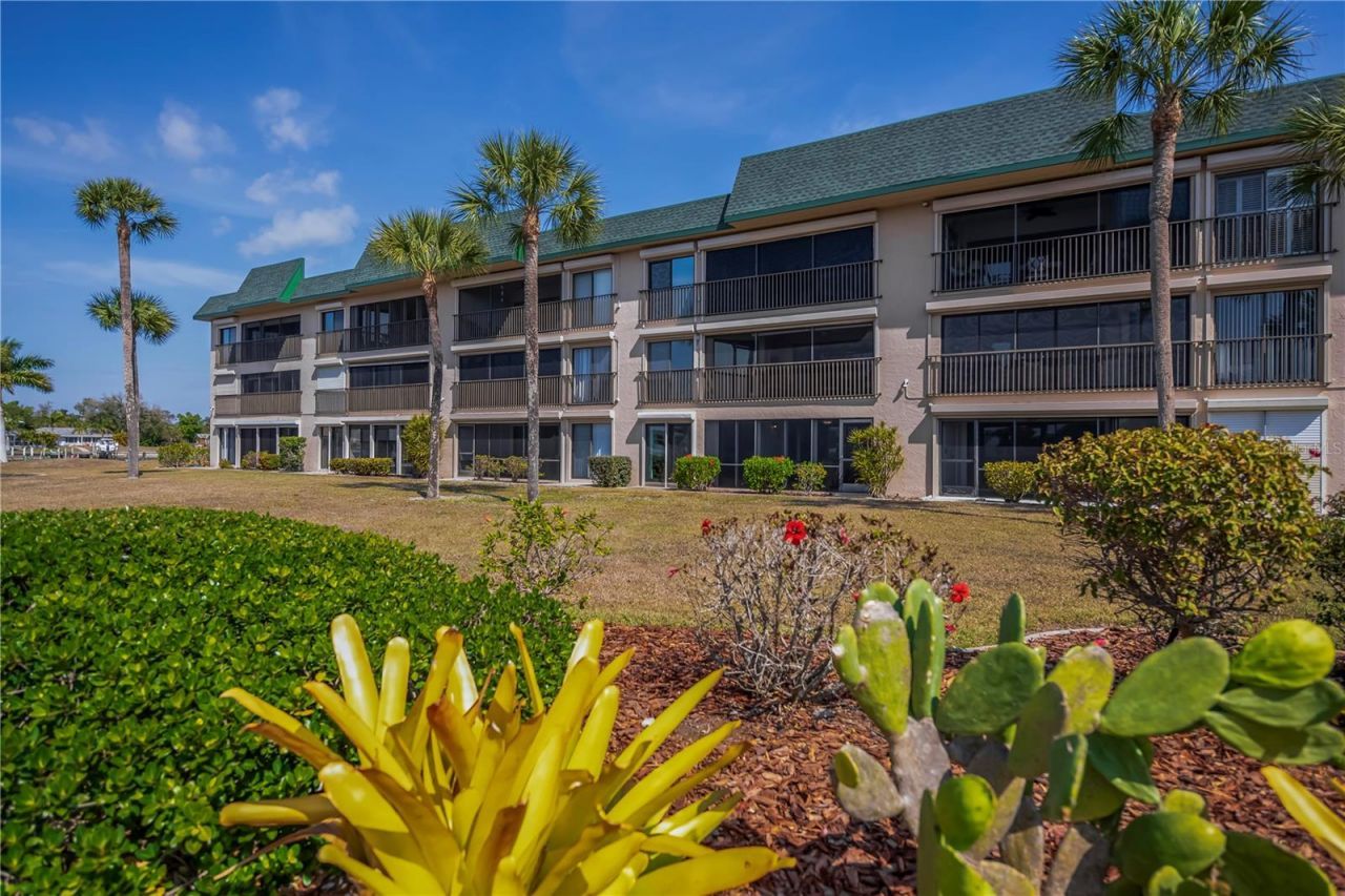 601 Shreve Street, Unit 33A, Punta Gorda, FL 33950 Photo