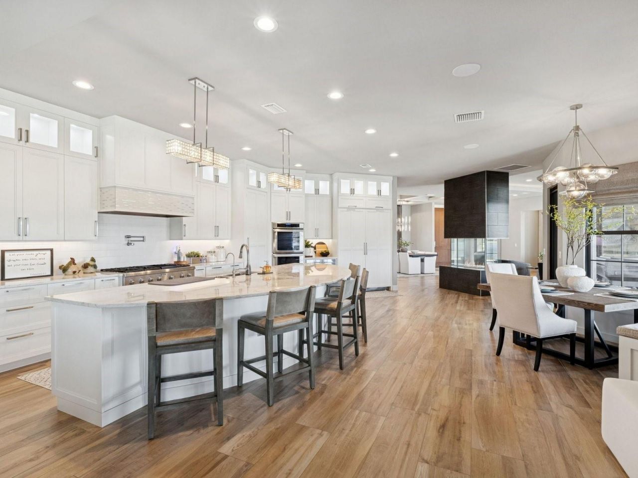 22151 Lake Seneca Road, Eustis, FL 32736 Photo