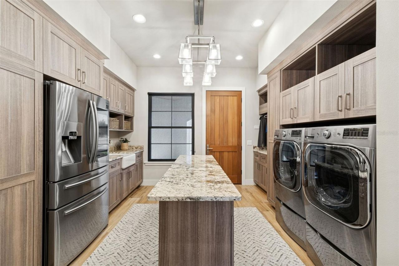 22151 Lake Seneca Road, Eustis, FL 32736 Photo