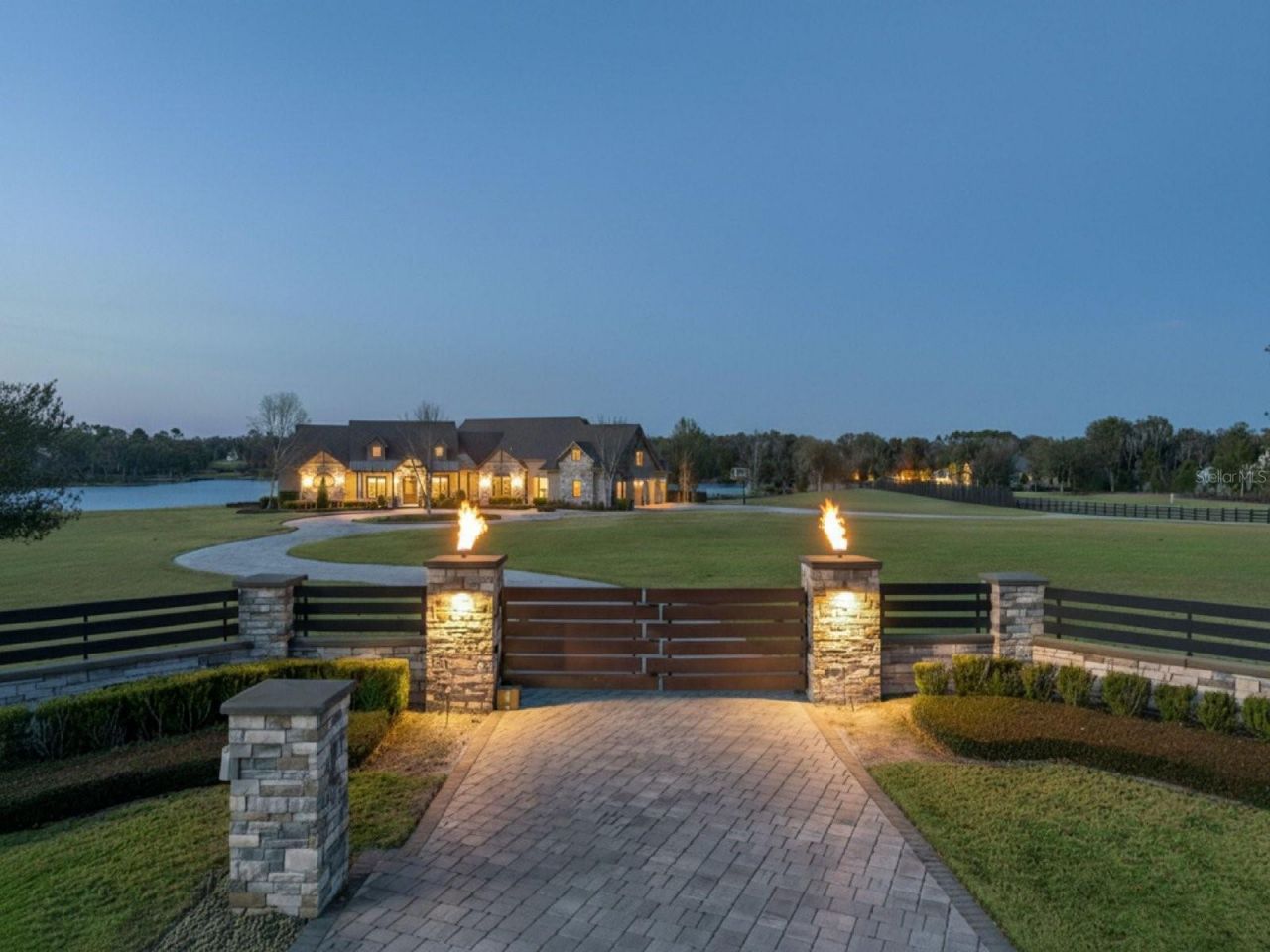 22151 Lake Seneca Road, Eustis, FL 32736 Photo