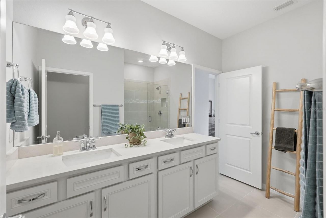 343 Sandbar Avenue Ne, Saint Petersburg, FL 33716 Photo