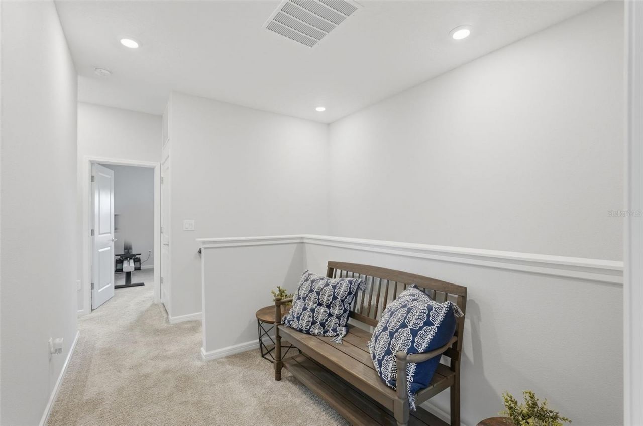 343 Sandbar Avenue Ne, Saint Petersburg, FL 33716 Photo