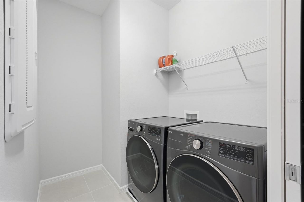 343 Sandbar Avenue Ne, Saint Petersburg, FL 33716 Photo