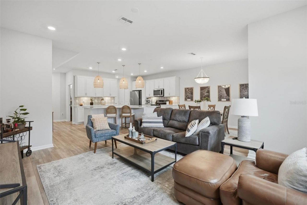 343 Sandbar Avenue Ne, Saint Petersburg, FL 33716 Photo