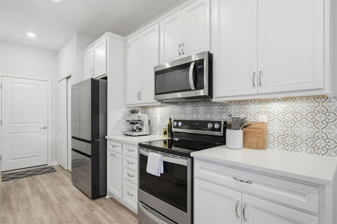 343 Sandbar Avenue Ne, Saint Petersburg, FL 33716 Photo