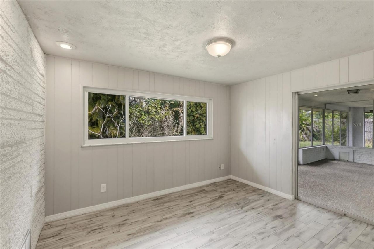 1125 Danny Dr, Sarasota, FL 34243 Photo