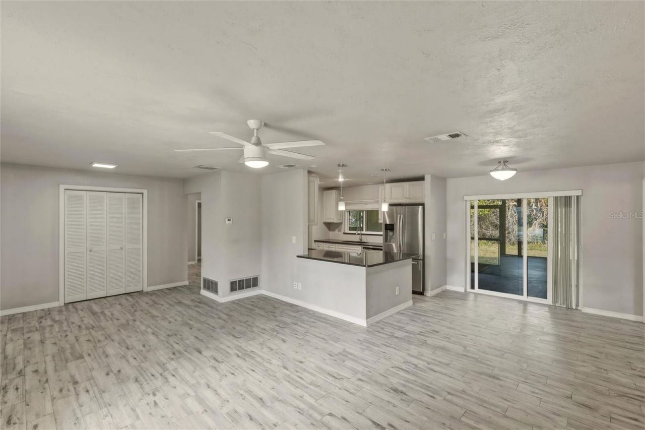 1125 Danny Dr, Sarasota, FL 34243 Photo