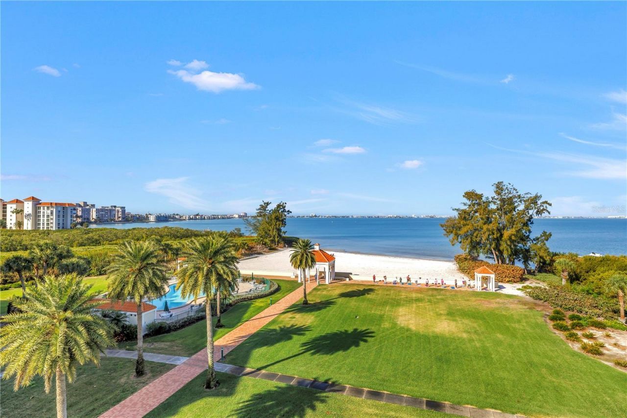 4737 Dolphin Cay Lane S, Unit 401, Saint Petersburg, FL 33711 Photo