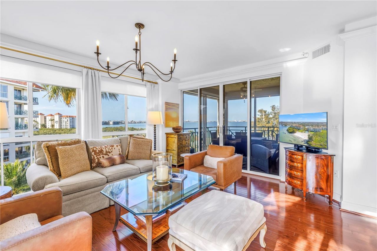 4737 Dolphin Cay Lane S, Unit 401, Saint Petersburg, FL 33711 Photo