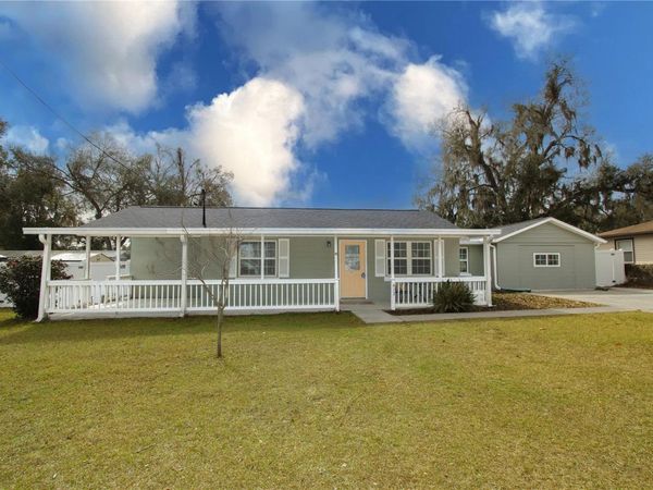 413 LAKEVIEW AVENUE, SEFFNER, FL 33584