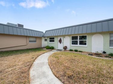 11837 BOYNTON LANE, Unit 11837, NEW PORT RICHEY, FL 34654