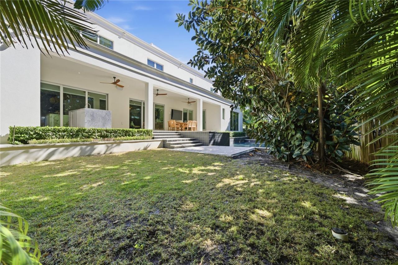 814 S Davis Boulevard, Tampa, FL 33606 Photo