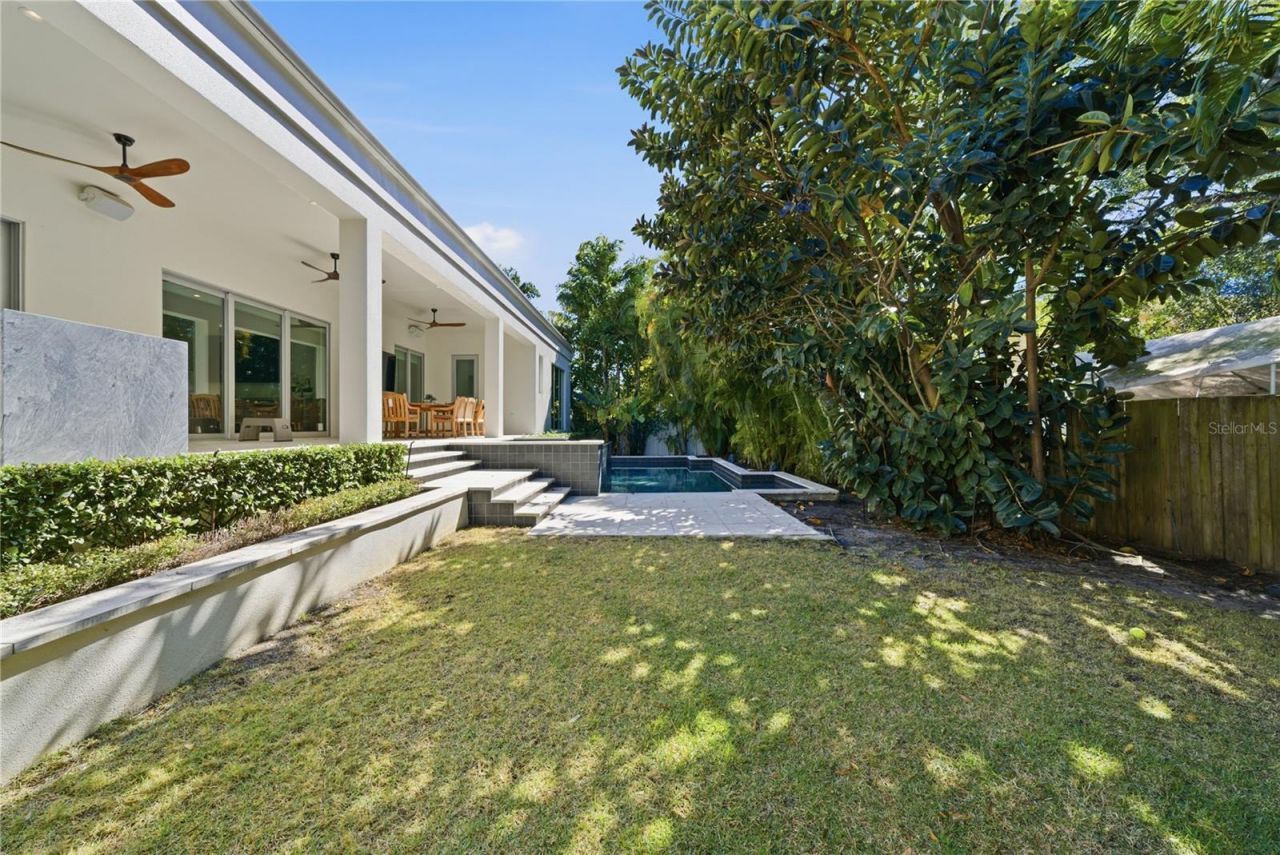 814 S Davis Boulevard, Tampa, FL 33606 Photo