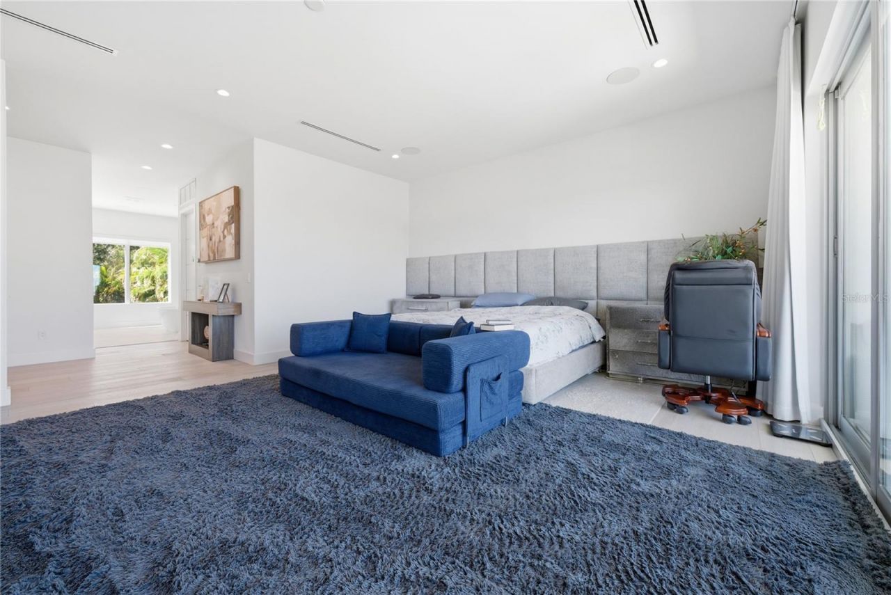 814 S Davis Boulevard, Tampa, FL 33606 Photo