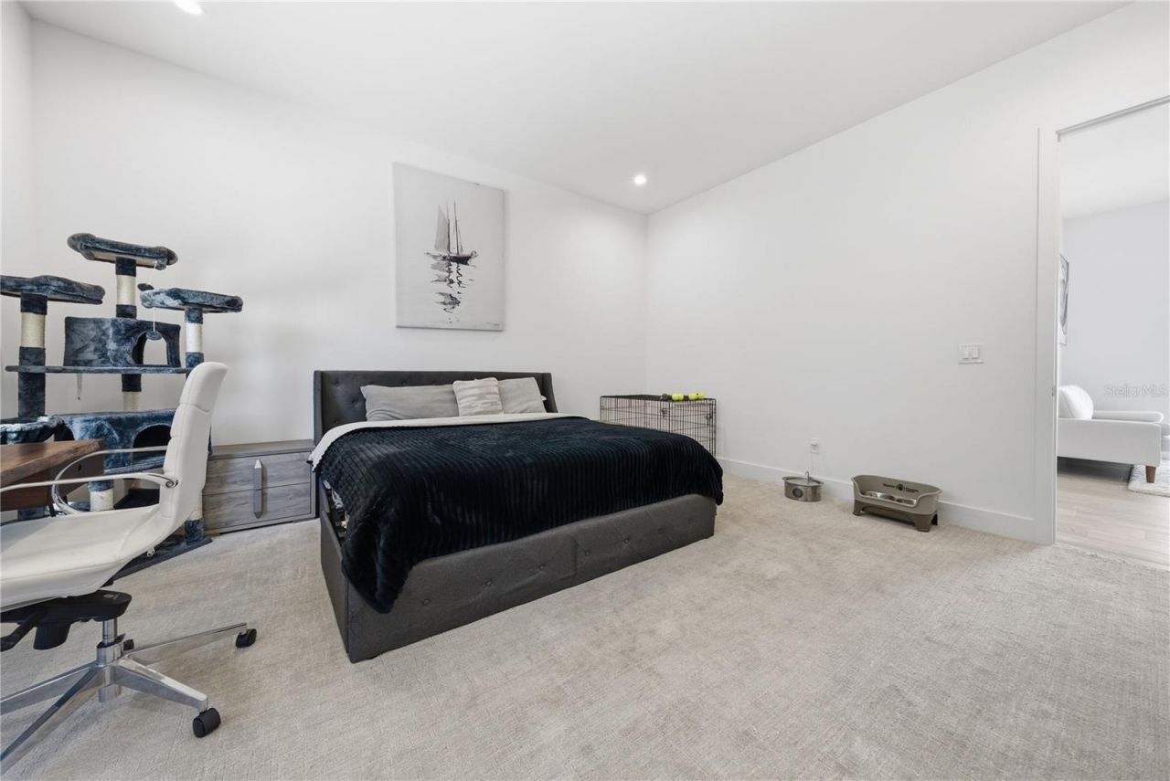 814 S Davis Boulevard, Tampa, FL 33606 Photo