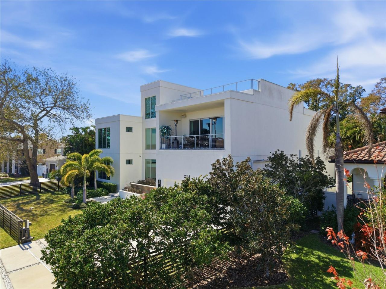 814 S Davis Boulevard, Tampa, FL 33606 Photo