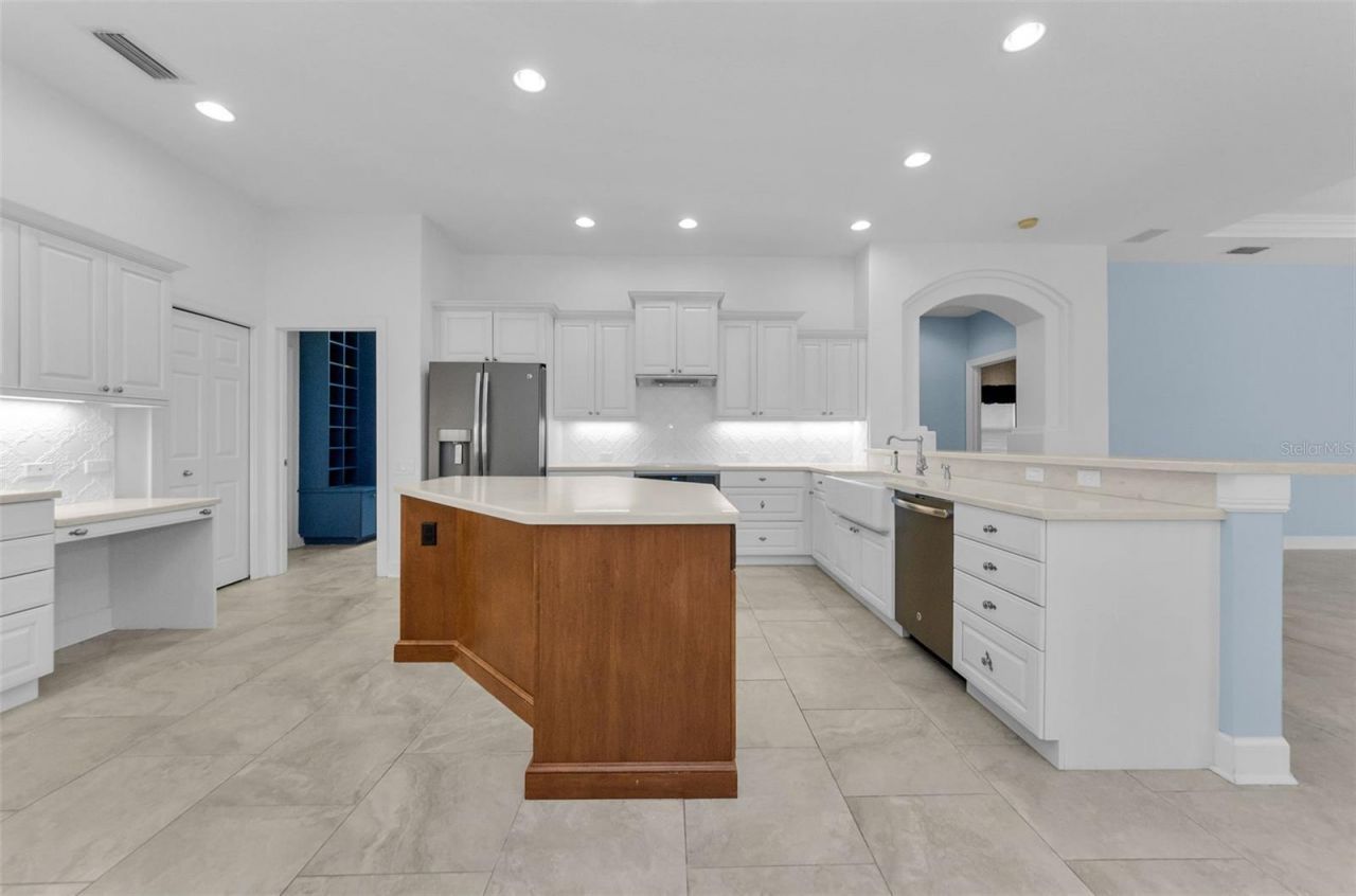 3972 Mimosa Place, Palm Harbor, FL 34685 Photo