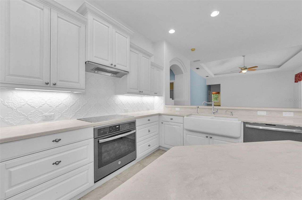 3972 Mimosa Place, Palm Harbor, FL 34685 Photo